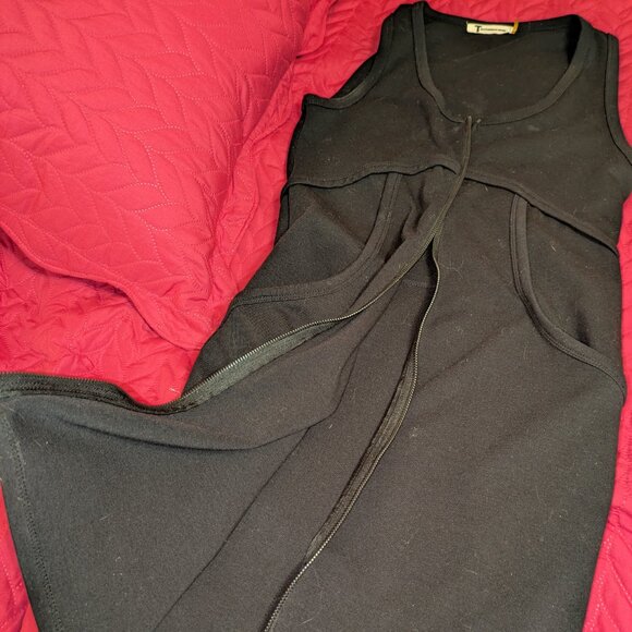 LBD w/ full front zipper and pockets - Picture 8 of 9
